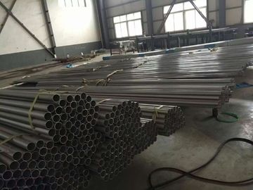 Un bon prix. L'acier inoxydable de TP304 304L TP316 316L a soudé le tuyau ASTM A249 EN10217-7 en ligne