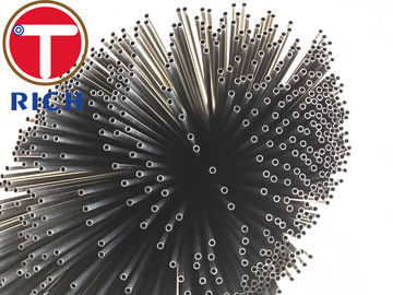 Un bon prix. ERW soudant le tube capillaire sans couture de l'acier inoxydable 304 316 épaisseur de 0.25mm - de 3.0mm en ligne