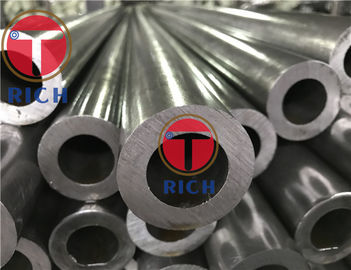 Un bon prix. Tuyau d'acier de perceuse de l'huile GB/T9808 mariné et recuit pour la perceuse Rods en ligne