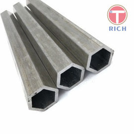 Un bon prix. Longueur maximum de carbone du tube en acier hexagonal étiré à froid 12000mm de tubes et tuyaux sans soudure, en acier en ligne