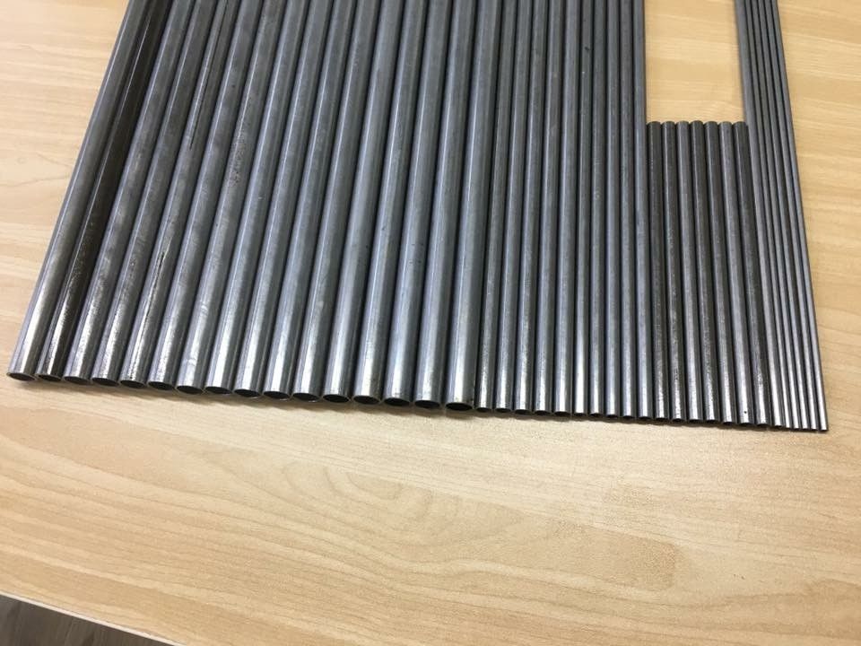 Tube en acier de précision de tubes et tuyaux sans soudure, en acier de TORICH GB/T9948 12CrMo pour la fissuration de Petrleum