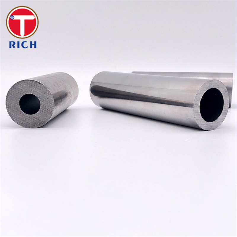 ASTM A295 52100 Tubes d'acier sans soudure à haute teneur en carbone, tubes d'acier à roulement anti-frottement pour automobile