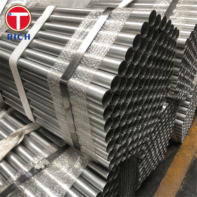 Tubes en acier à grains fins, circulaires et soudées pour besoins spéciaux