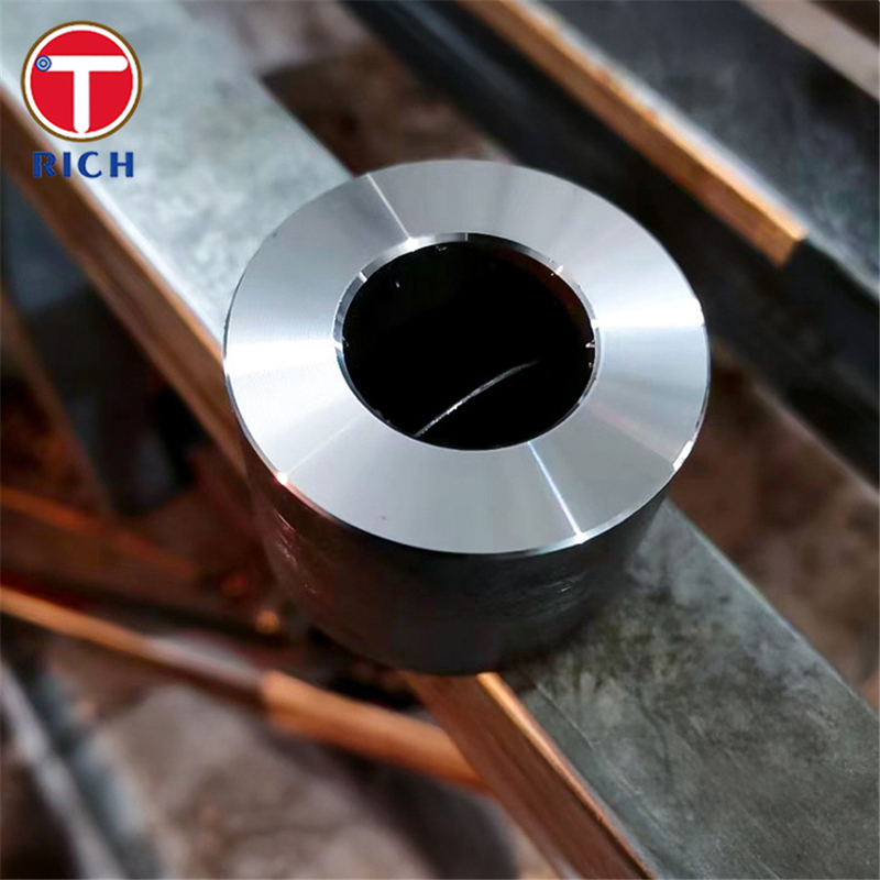 12Cr1MoVG Tubes sans soudure haute pression Tubes en acier sans soudure pour service haute pression haute pression
