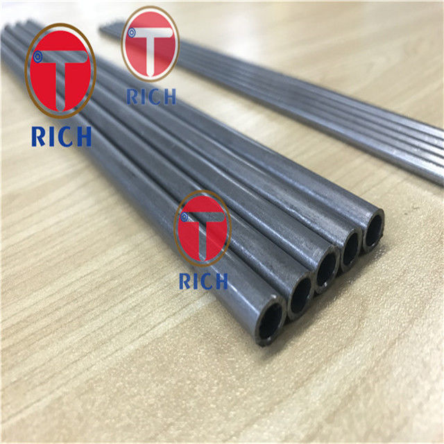 Surface huilée par T22 en acier étirée à froid sans couture du tube T5 T9 T11 T12 d'échangeur de chaleur