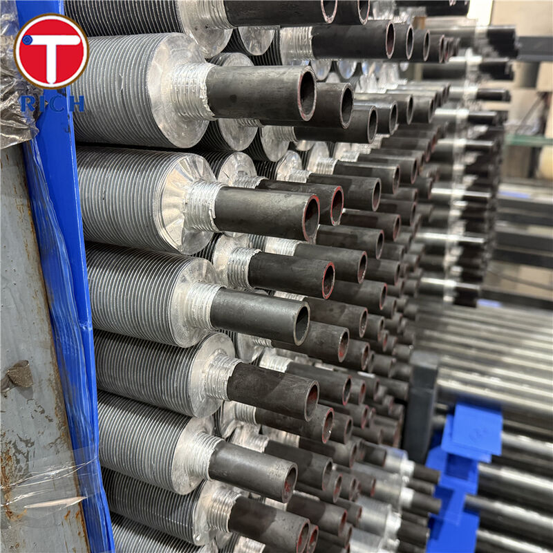 Tube à ailettes composite bimétallique extrudé avec couche d'ailettes extérieure en aluminium et tube central en acier au carbone pour les applications pétrolières et gazières