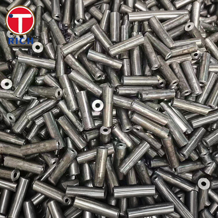 Tubes d'acier de précision sans soudure à faible alliage 41Cr4 éteintes et trempées avec des tolérances OD/ID serrées pour l'ingénierie