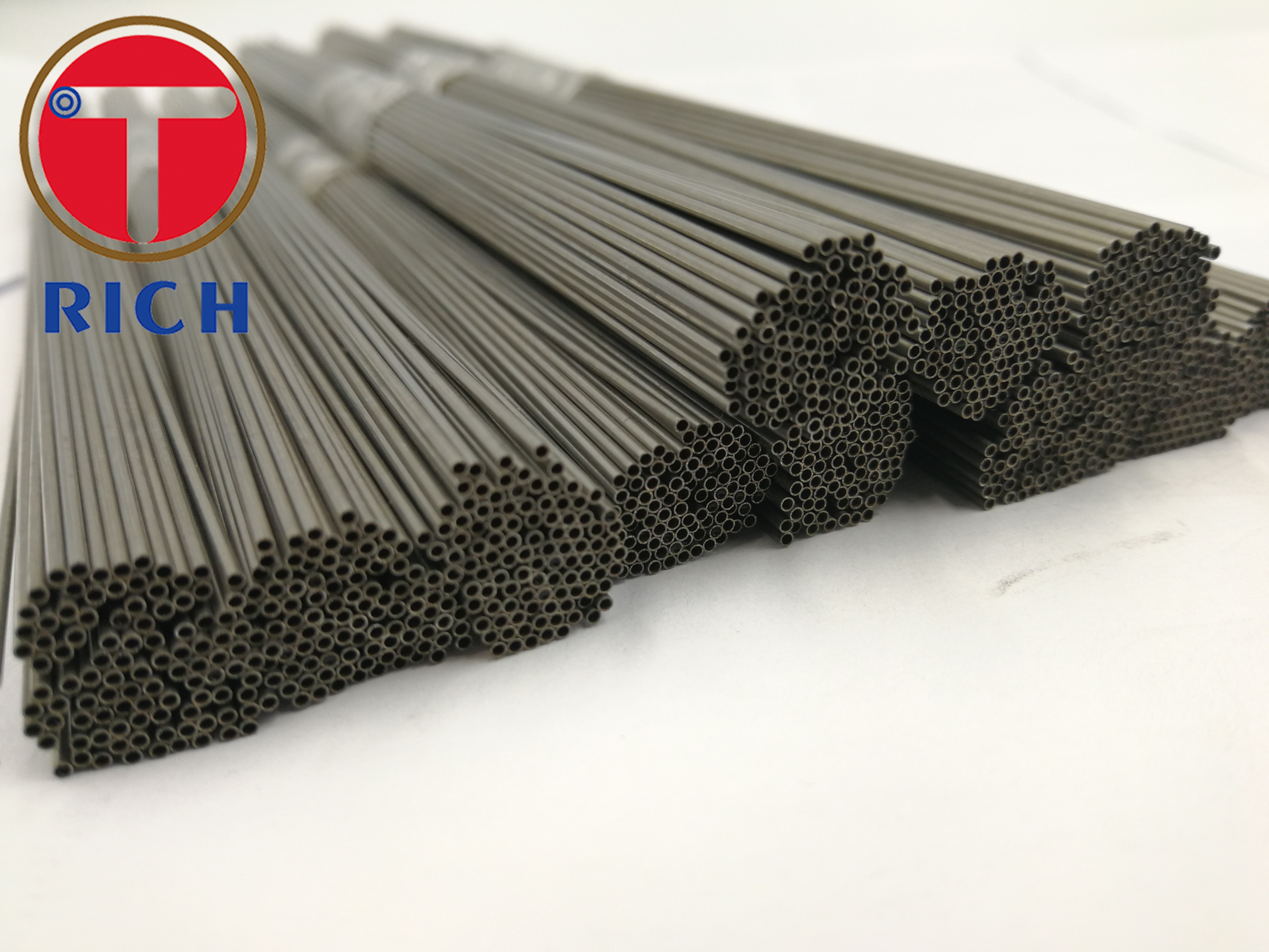 Tuyau d'acier de recuit lumineux sans couture soudé 316Ti 321 2205 de précision 1