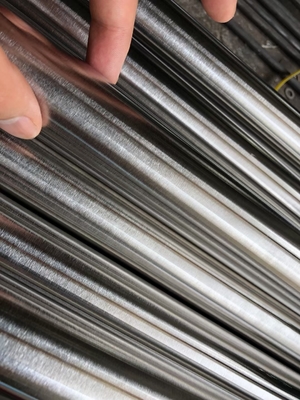 Un bon prix. tuyau incoloy d'alliage de nickel de tuyau de la tuyauterie 825 en ligne