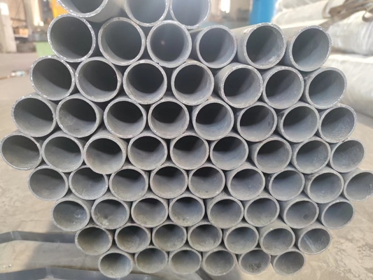 Un bon prix. Darwn froid a aluminisé les tubes et tuyaux sans soudure, en acier pour l'échangeur de chaleur en ligne