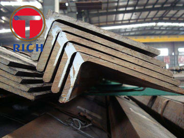 Un bon prix. Longueur inégale laminée à chaud en acier de la cornière du cadre 75x75 d'angle de Q235 SS400 6m-12m en ligne