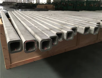 Un bon prix. Tube sans couture 2000-12000mm de place d'acier inoxydable matériel 304 316 en ligne