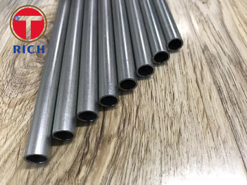 Un bon prix. En étirée à froid ou laminée à froid 10305 E215 E235 tube en acier sans couture ou soudé d'E335 de précision en ligne