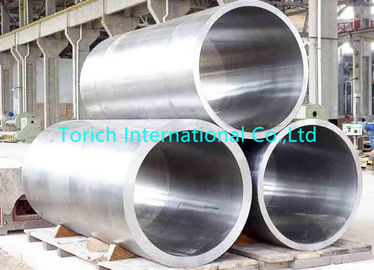 Un bon prix. L'aluminium a expulsé les tubes et tuyaux sans soudure, en acier ASTM B241 6061-T6/6063-T6/6063 en ligne