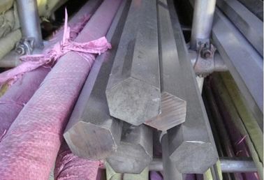 Un bon prix. Le tuyau d'acier soudable d'alliage de base de nickel font des pompes/valves ramper - résistant en ligne