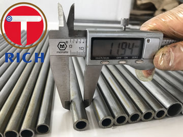 Un bon prix. Tubes soudés étirés à froid des DOM pour les parties des véhicules à moteur avec EN10305-2 E235 E355 en ligne