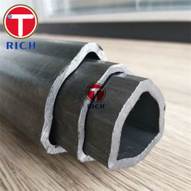 Un bon prix. Acier au carbone 1010 tube en acier de citron de triangle de tuyau d'acier de 1020 Special pour l'arbre d'entraînement agricole de PTO en ligne