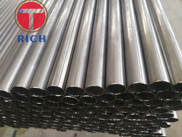 Un bon prix. Forme ronde soudée par petit diamètre de tuyau d'acier inoxydable en acier de tube longueur de 4 - de 12m en ligne