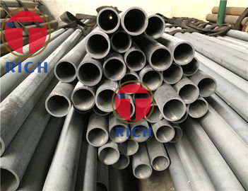 Un bon prix. Longueur étirée à froid du tuyau d'acier ASTM A335 12,7 - 177.8mm OD 4 - 12.5m d'alliage en ligne
