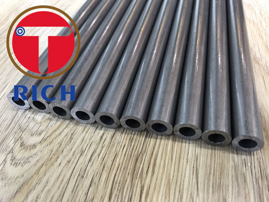 Un bon prix. Tuyauterie hydraulique 24mm sans couture laminée à froid d'ASTM A106 12m en ligne