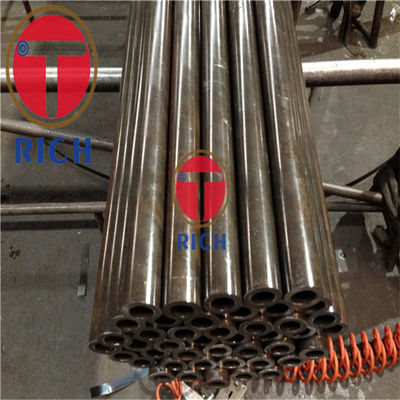 Un bon prix. Tuyauterie EN10216-2 hydraulique en acier du traitement thermique 12000mm en ligne