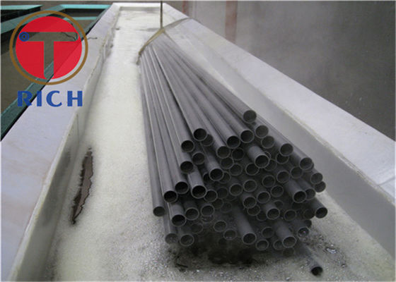 Un bon prix. Tuyau d'acier inoxydable d'ASTM tp316 316l en ligne