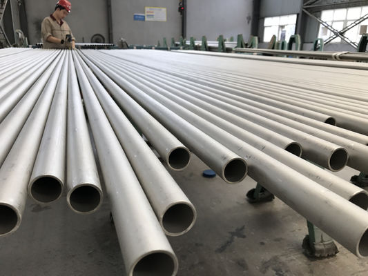 Un bon prix. Tubes inoxydables duplex du duplex 2205 de tuyau d'acier d'A789 UNS S32205 en ligne