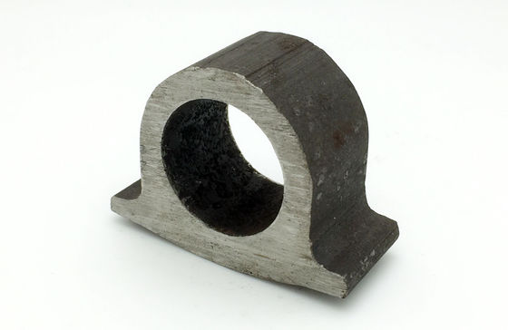 Un bon prix. Tube en acier du sortilège A500 de rectangle de précision ovale de cavité sans couture en ligne