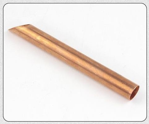 Un bon prix. Tubes de cuivre cannelés intérieurs d'échangeur de chaleur du bas aileron 750mm en ligne